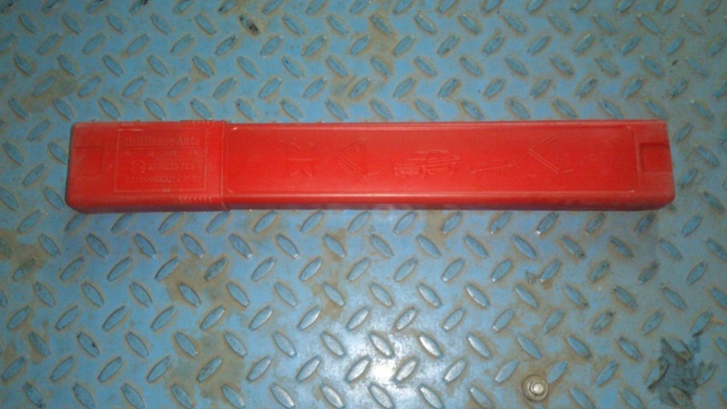 ЗНАК АВАРИЙНОЙ ОСТАНОВКИ ШТАТНЫЙ BRILLIANCE M2   071044920012R1S
