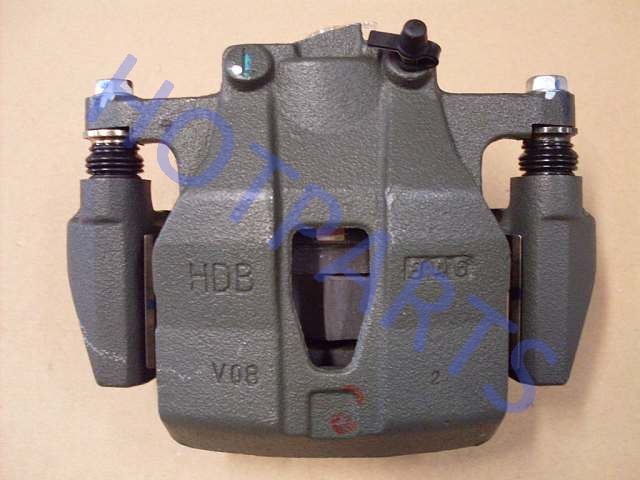 картинка СКОБА ПЕРЕДНЕГО ТОРМОЗА ЛЕВАЯ (СУППОРТ) GW COWRY  3501100-V08