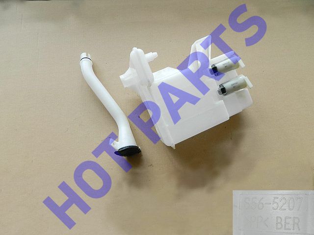 картинка БАЧОК ОМЫВАТЕЛЯ GW HOVER M4 В СБОРЕ С МОТОРОМ  5207100XS56XA