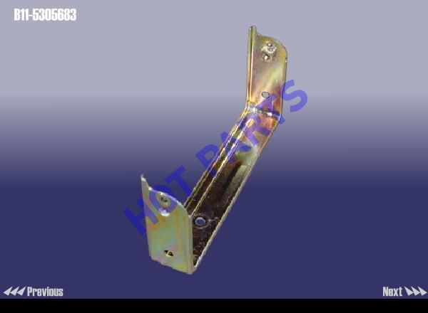 картинка BRACKET - FRONT LWR (ARMREST BOX)  B11-5305683