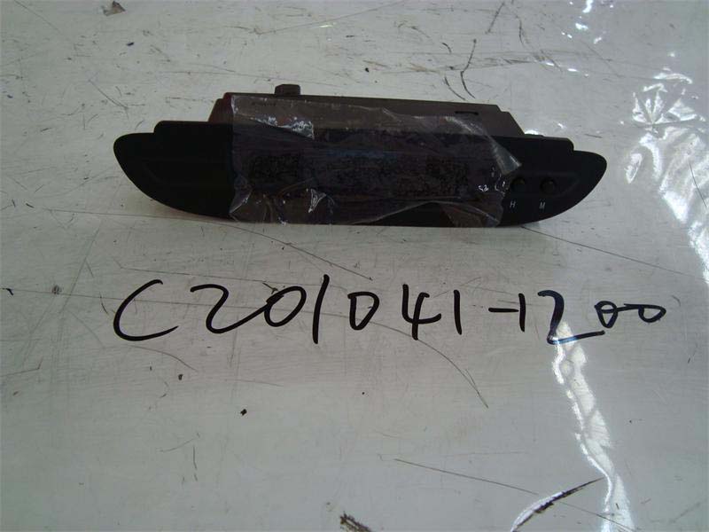 картинка ЧАСЫ ПАНЕЛИ ПРИБОРОВ EADO  C201041-1200