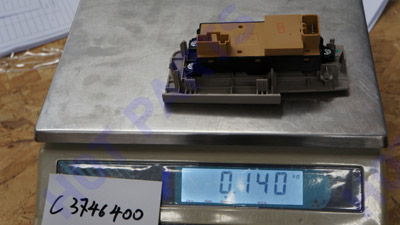Inner handrail with switches, rear right door