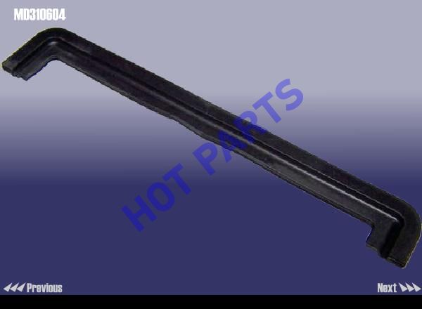 картинка GASKET - TIMING CHAIN COVER  MD310604
