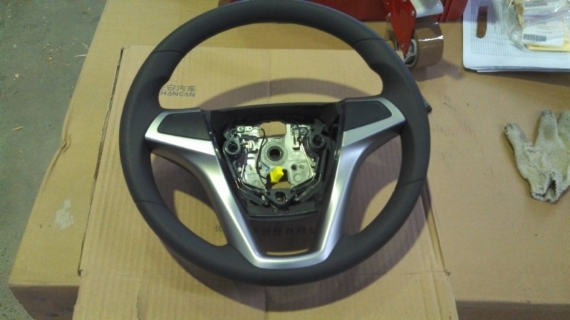 картинка КОЛЕСО РУЛЕВОЕ CS35  S101055-0400